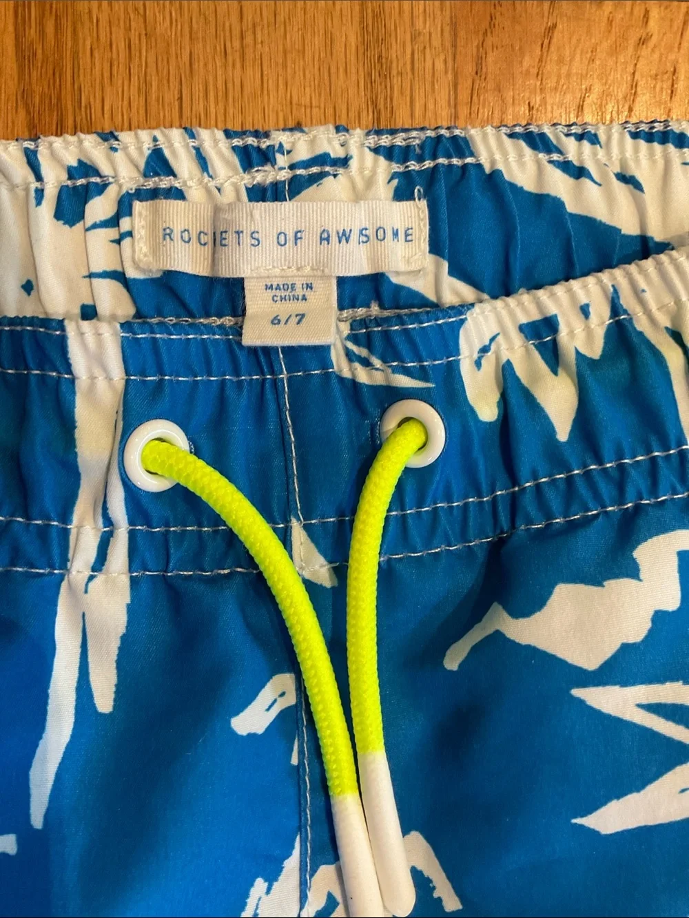 Rockets of Awesome -  Swim Trunks - Blue/White - Boy’s Size 6/7 - Swimwear